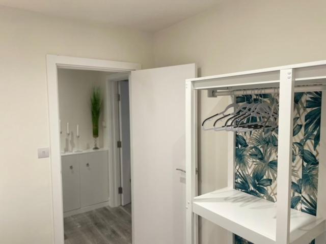 2 Bedroom Serviced Apartment London Exteriör bild